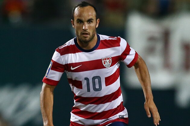 PORTLAND, OR - JULY 09:  Landon Donovan #10 of the United States dribbles the ball against Belize during the 2013 CONCACAF Gold Cup on July 9, 2013 at Jeld-Wen Field in Portland, Oregon.  (Photo by Jonathan Ferrey/Getty Images)