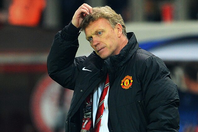 PIRAEUS, GREECE - FEBRUARY 25:  Manchester United manager David Moyes reacts on the touchline during the UEFA Champions League Round of 16 first leg match between Olympiacos FC and Manchester United at Karaiskakis Stadium on February 25, 2014 in Piraeus, Greece.  (Photo by Michael Regan/Getty Images)