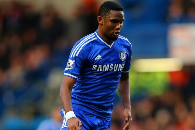 LONDON, ENGLAND - JANUARY 26:  Samuel Eto'o of Chelsea on the ball during the FA Cup Fourth Round between Chelsea and Stoke City at Stamford Bridge on January 26, 2014 in London, England.  (Photo by Ian Walton/Getty Images)