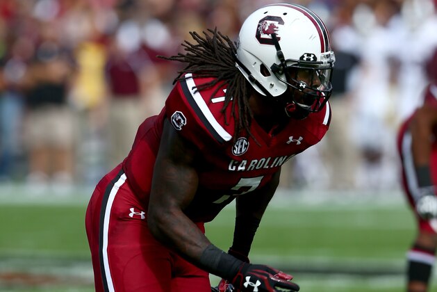 COLUMBIA, SC - NOVEMBER 02:  Jadeveon Clowney #7 of the South Carolina Gamecocks during their game at Williams-Brice Stadium on November 2, 2013 in Columbia, South Carolina.  (Photo by Streeter Lecka/Getty Images)