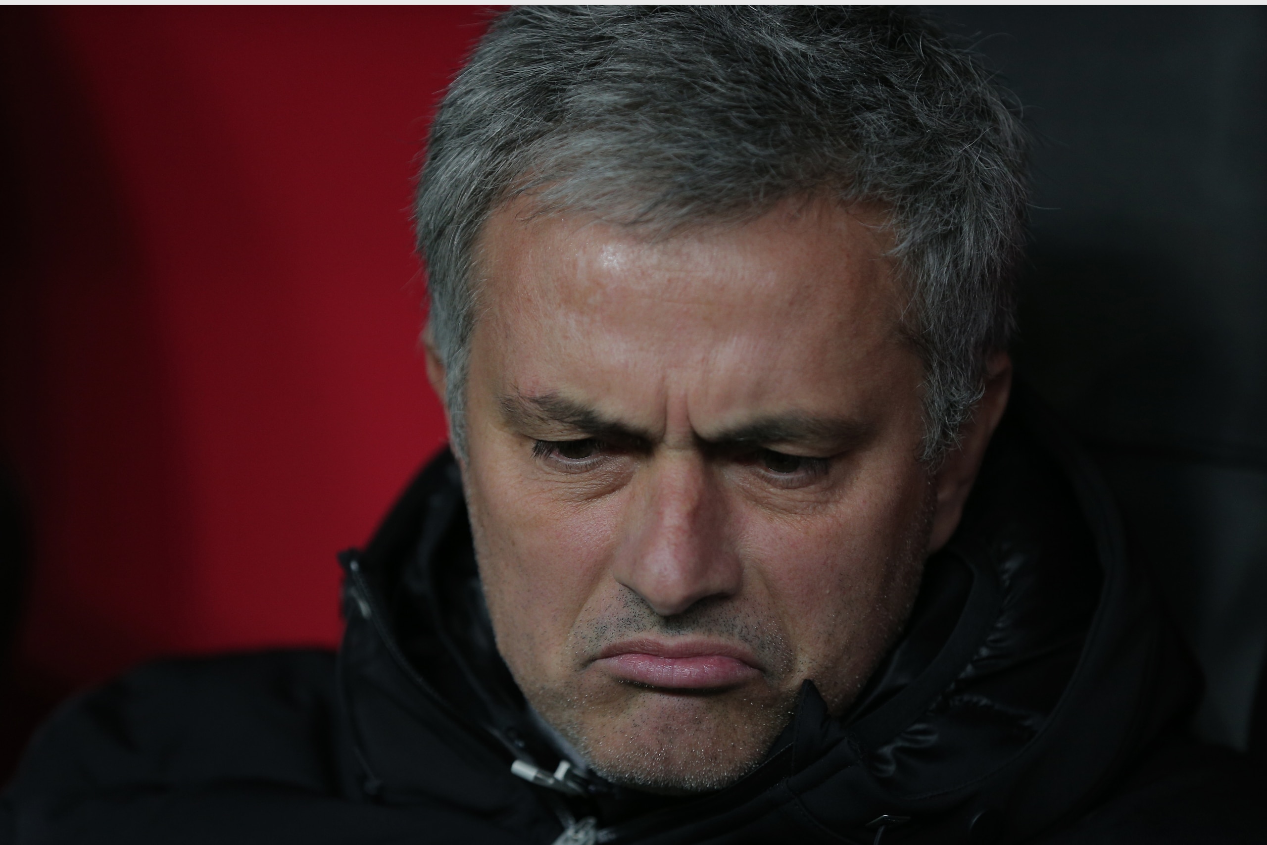 Chelsea's manager Jose Mourinho reacts during their UEFA Champions League Round of 16, First Leg match between Galatasaray and Chelsea at Turk Telekom Arena Stadium in Istanbul, Turkey, Wednesday, Feb. 26, 2014. (AP Photo)