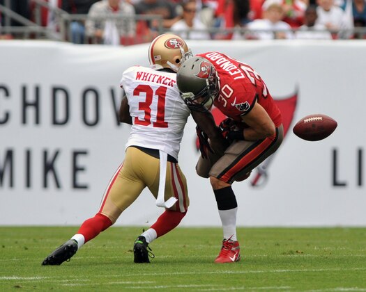 TAMPA, FL - DECEMBER 15: Running back Brian Leonard #30 of the Tampa Bay Buccaneers drops a 1st quarter pass against Donte Whitner #31 of the San Francisco 49ers December15, 2013 at Raymond James Stadium in Tampa, Florida. (Photo by Al Messerschmidt/Getty Images) TAMPA, FL - DECEMBER 15: Running back Brian Leonard #30 of the Tampa Bay Buccaneers drops a 1st quarter pass against Donte Whitner #31 of the San Francisco 49ers December15, 2013 at Raymond James Stadium in Tampa, Florida. (Photo by Al Messerschmidt/Getty Images)