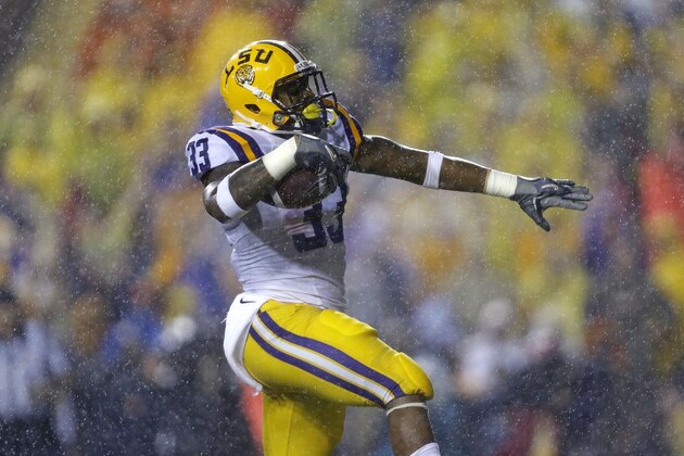LSU wide receiver Odell Beckham (3) carries for a touchdown in the first half of an NCAA college football game against Auburn in Baton Rouge, La., Saturday, Sept. 21, 2013. (AP Photo/Gerald Herbert)