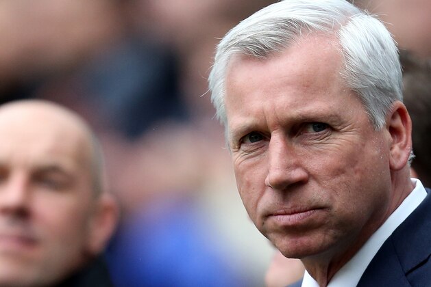 Newcastle United's manager Alan Pardew looks on ahead of their English Premier League soccer match against Aston Villa at St James' Park, Newcastle, England, Sunday, Feb. 23, 2014. (AP Photo/Scott Heppell)