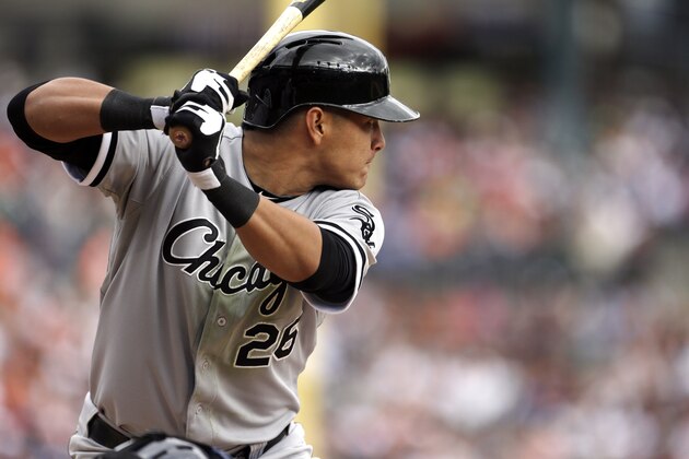 Chicago White Sox right fielder Avisail Garcia bats during the ninth inning of a baseball game against the Detroit Tigers in Detroit, Sunday, Sept. 22, 2013. (AP Photo/Carlos Osorio)