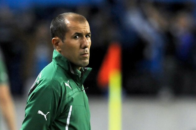 Sporting's coach Leonardo Jardim stands on the touch line prior to their 3-1 defeat against FC Porto in a Portuguese League soccer match at the Dragao stadium in Porto, Portugal, Sunday, Oct. 27, 2013. Porto stands top of the league ahead of Lisbon rivals Benfica and Sporting. (AP Photo/Paulo Duarte)
