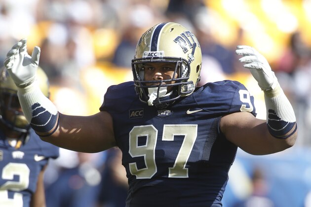 Pittsburgh defensive lineman Aaron Donald (97) plays in an NCAA football game between Pittsburgh and Virginia on Saturday, Sept. 28, 2013 in Pittsburgh. (AP Photo/Keith Srakocic)