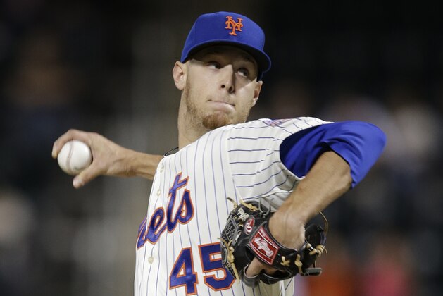 New York Mets starting pitcher Zack Wheeler delivers against the San Francisco Giants in the first inning of a baseball game Tuesday, Sept. 17, 2013, in New York. (AP Photo/Kathy Willens)