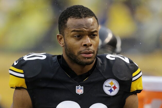 Pittsburgh Steelers strong safety Will Allen (20) walks on the sidelines in the second half of an NFL football game against the Cleveland Browns in Pittsburgh, Sunday, Dec. 29, 2013. The Steelers won 20-7. (AP Photo/Gene J. Puskar) Pittsburgh Steelers strong safety Will Allen (20) walks on the sidelines in the second half of an NFL football game against the Cleveland Browns in Pittsburgh, Sunday, Dec. 29, 2013. The Steelers won 20-7. (AP Photo/Gene J. Puskar)