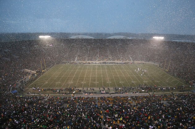 SOUTH BEND, IN - NOVEMBER 23: Snow falls as the Notre Dame Fighting Irish take on the Brigham Young Cougars at Notre Dame Stadium on November 23, 2013 in South Bend, Indiana. (Photo by Jonathan Daniel/Getty Images)