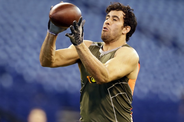 Texas Tech tight end Jace Amaro runs a drill at the NFL football scouting combine in Indianapolis, Saturday, Feb. 22, 2014. (AP Photo/Michael Conroy) Texas Tech tight end Jace Amaro runs a drill at the NFL football scouting combine in Indianapolis, Saturday, Feb. 22, 2014. (AP Photo/Michael Conroy)