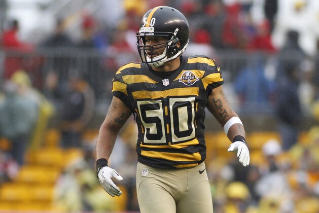 PITTSBURGH, PA - OCTOBER 28:  Larry Foote #50 of the Pittsburgh Steelers plays the field against the Washington Redskins during the game on October 28, 2012 at Heinz Field in Pittsburgh, Pennsylvania.  (Photo by Justin K. Aller/Getty Images)
