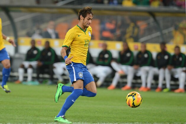 JOHANNESBURG, SOUTH AFRICA - MARCH 05: Neymar of Brazil during the International Friendly match between South Africa and Brazil at FNB Stadium on March 05, 2014 in Johannesburg, South Africa. (Photo by Lefty Shivambu/Gallo Images/Getty Images)
