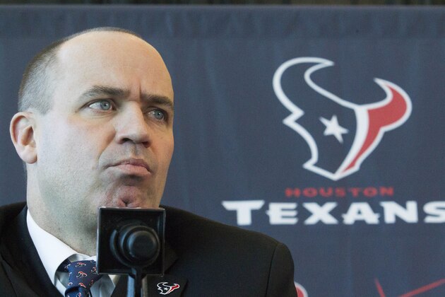Former Penn State head coach and New England Patriots offensive coordinator Bill O’Brien was named the Houston Texans head coach during a press conference at Reliant Stadium, Friday, Jan. 3, 2014, in Houston. (AP Photo/Patric Schneider)
