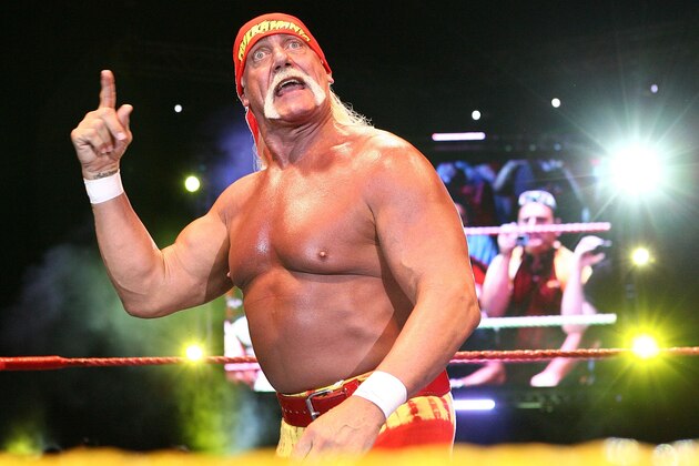 PERTH, AUSTRALIA - NOVEMBER 24:  Hulk Hogan gestures to the audience during his Hulkamania Tour at the Burswood Dome on November 24, 2009 in Perth, Australia.  (Photo by Paul Kane/Getty Images)