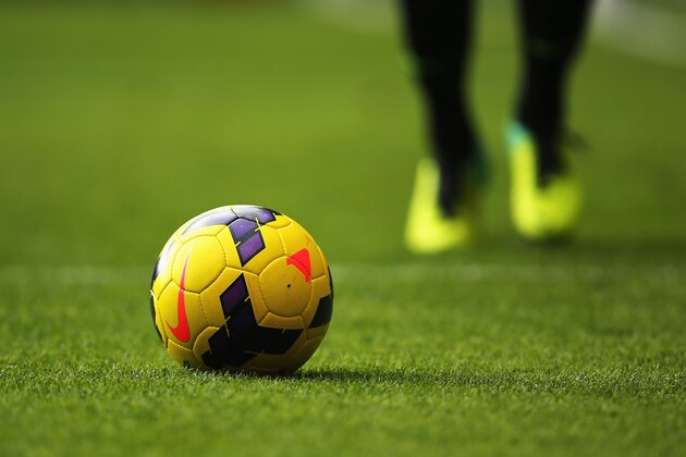 LONDON, ENGLAND - OCTOBER 26:  A close up view of the match ball during the Barclays Premier League match between Crystal Palace and Arsenal at Selhurst Park on October 26, 2013 in London, England.  (Photo by Clive Rose/Getty Images)