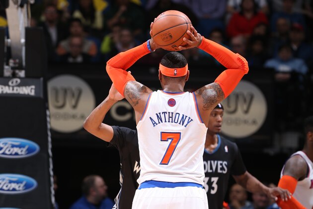 MINNEAPOLIS, MN - MARCH 5: Carmelo Anthony #7 of the New York Knicks handles the ball against the Minnesota Timberwolves on March 5, 2014 at Target Center in Minneapolis, Minnesota. NOTE TO USER: User expressly acknowledges and agrees that, by downloading and or using this Photograph, user is consenting to the terms and conditions of the Getty Images License Agreement. Mandatory Copyright Notice: Copyright 2014 NBAE (Photo by David Sherman/NBAE via Getty Images)