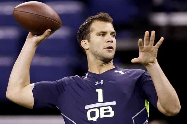 Central Florida quarterback Blake Bortles runs a drill at the NFL football scouting combine in Indianapolis, Sunday, Feb. 23, 2014. (AP Photo/Nam Y. Huh) Central Florida quarterback Blake Bortles runs a drill at the NFL football scouting combine in Indianapolis, Sunday, Feb. 23, 2014. (AP Photo/Nam Y. Huh)