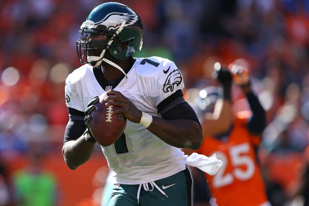 DENVER, CO - SEPTEMBER 29:  Quarterback Michael Vick #7 of the Philadelphia Eagles in action against the Denver Broncos at Sports Authority Field Field at Mile High on September 29, 2013 in Denver, Colorado.  (Photo by Justin Edmonds/Getty Images)