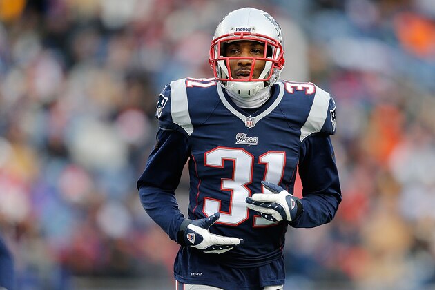 FOXBORO, MA - DECEMBER 8:  Aqib Talib #31 of the New England Patriots looks on during a game with Cleveland Browns at Gillette Stadium on December 8, 2013 in Foxboro, Massachusetts. (Photo by Jim Rogash/Getty Images)