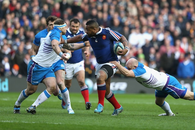 EDINBURGH, SCOTLAND - MARCH 08:  Mathieu Bastareaud of France is tackled by Ryan Grant (L) and Scott Lawson during the RBS Six Nations match between Scotland and France at Murrayfield Stadium on March 8, 2014 in Edinburgh, Scotland.  (Photo by David Rogers/Getty Images)