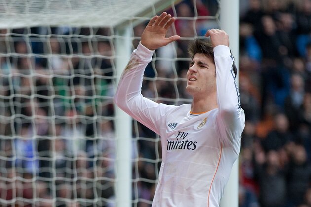 MADRID, SPAIN - FEBRUARY 22: Alvaro B. Morata of Real Madrid CF reacts as he fail to score during the La Liga match between Real Madrid CF and Elche CF at Estadio Santiago Bernabeu on February 22, 2014 in Madrid, Spain.  (Photo by Gonzalo Arroyo Moreno/Getty Images)