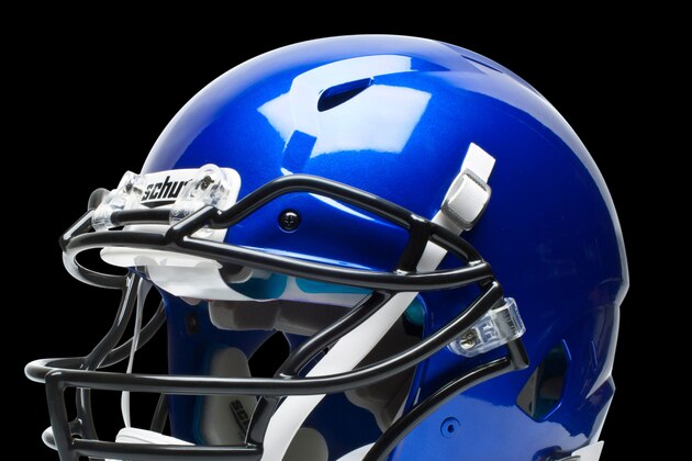 Vengeance Helmet.  (PRNewsFoto/Schutt Sports) THIS CONTENT IS PROVIDED BY PRNewsfoto and is for EDITORIAL USE ONLY**