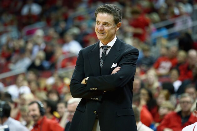 LOUISVILLE, KY - OCTOBER 29:  Rick Pitino the head coach of the Louisville Cardinals gives instructions to his team during the exhibition game against the Kentucky Wesleyan Panthers at KFC YUM! Center on October 29, 2013 in Louisville, Kentucky.  (Photo by Andy Lyons/Getty Images)