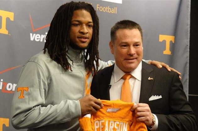 Tennessee WR Von Pearson and head coach Butch Jones