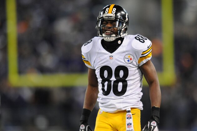 Pittsburgh Steelers wide receiver Emmanuel Sanders walks on the field in the first half of an NFL football game against the Baltimore Ravens Thursday, Nov. 28, 2013, in Baltimore. (AP Photo/Gail Burton)