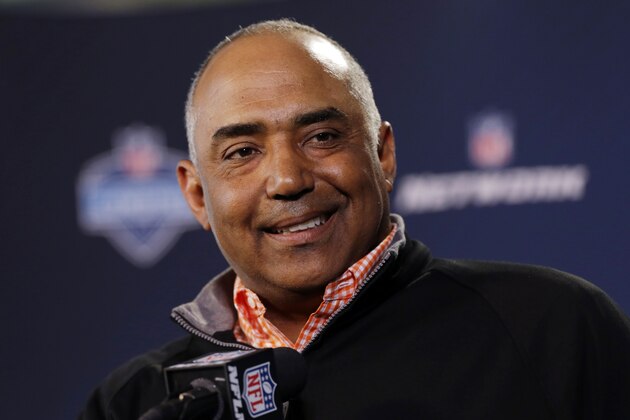 Cincinnati Bengals head coach Marvin Lewis answers a question during a news conference at the NFL football scouting combine in Indianapolis, Friday, Feb. 21, 2014. (AP Photo/Michael Conroy) Cincinnati Bengals head coach Marvin Lewis answers a question during a news conference at the NFL football scouting combine in Indianapolis, Friday, Feb. 21, 2014. (AP Photo/Michael Conroy)
