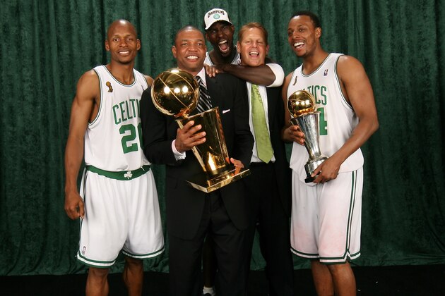 BOSTON - JUNE 17: (L-R) Ray Allen #20, Head Coach Doc Rivers, Kevin Garnett #5, General Manager Danny Ainge and Paul Pierce #34 of the Boston Celtics pose for a portrait with the Larry O'Brien trophy after defeating the Los Angeles Lakers in Game Six of the 2008 NBA Finals on June 17, 2008 at TD Banknorth Garden in Boston, Massachusetts. The Boston Celtics won 131-92. NOTE TO USER:User expressly acknowledges and agrees that, by downloading and/or using this Photograph, user is consenting to the terms and conditions of the Getty Images License Agreement. Mandatory Copyright Notice: Copyright 2008 NBAE (Photo by Nathaniel S. Butler/NBAE via Getty Images)