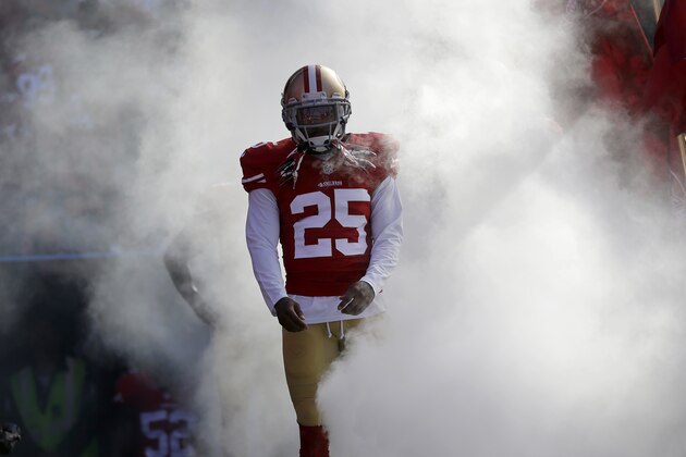 San Francisco 49ers cornerback Tarell Brown (25) is introduced before an NFL football game against the Carolina Panthers in San Francisco, Sunday, Nov. 10, 2013. (AP Photo/Marcio Jose Sanchez)