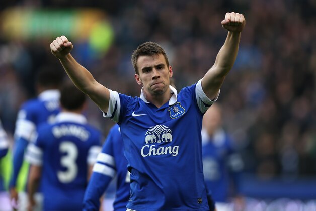 LIVERPOOL, ENGLAND - MARCH 15:  Seamus Coleman of Everton celebrates scoring the winning goal during the Barclays Premier League match between Everton and Cardiff City at Goodison Park on March 15, 2014 in Liverpool, England.  (Photo by Clive Brunskill/Getty Images)