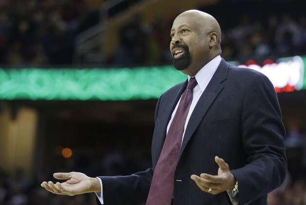 New York Knicks coach Mike Woodson reacts during the fourth quarter of an NBA basketball game against the Cleveland Cavaliers on Saturday, March 8, 2014, in Cleveland. New York defeated Cleveland 107-97. (AP Photo/Tony Dejak)