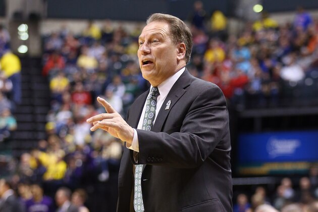 INDIANAPOLIS, IN - MARCH 14:  Tom Izzo the head coach of the Michigan State Spartans gives instructions to his team in the game against the Northwestern Wildcats during the Quarterfinals of the Big Ten Basketball Tournament at Bankers Life Fieldhouse on March 14, 2014 in Indianapolis, Indiana.  (Photo by Andy Lyons/Getty Images)