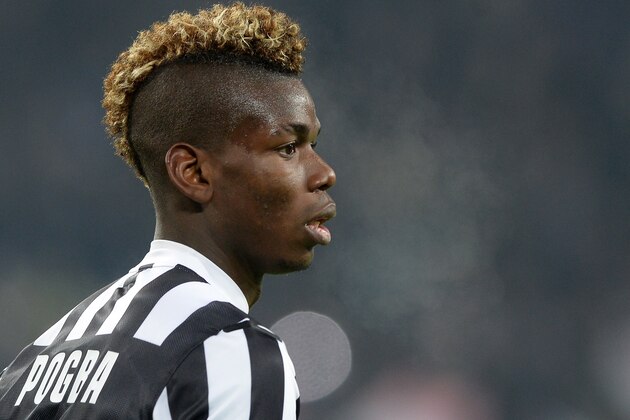 TURIN, ITALY - FEBRUARY 02:  Paul Pogba of Juventus looks on during the Serie A match between Juventus and FC Internazionale Milano at Juventus Arena on February 2, 2014 in Turin, Italy.  (Photo by Claudio Villa/Getty Images)