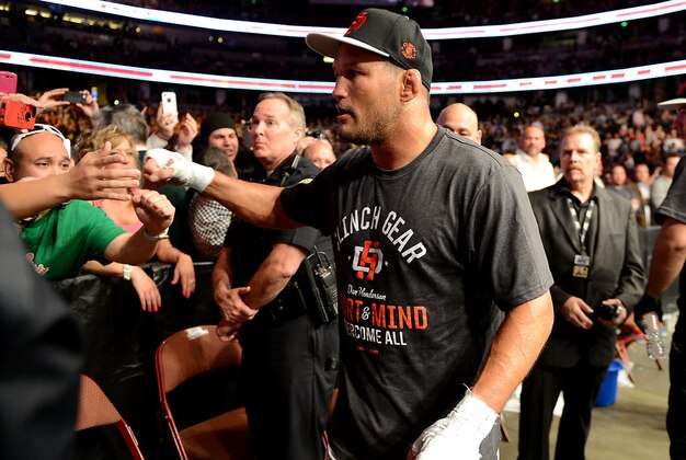 Feb 23, 2013; Anaheim, CA, USA; Dan Henderson enters the ring to fight Lyoto Machida (not pictured) in the UFC welterweight bout at the Honda Center. Mandatory Credit: Jayne Kamin-Oncea-USA TODAY Sports Feb 23, 2013; Anaheim, CA, USA; Dan Henderson enters the ring to fight Lyoto Machida (not pictured) in the UFC welterweight bout at the Honda Center. Mandatory Credit: Jayne Kamin-Oncea-USA TODAY Sports