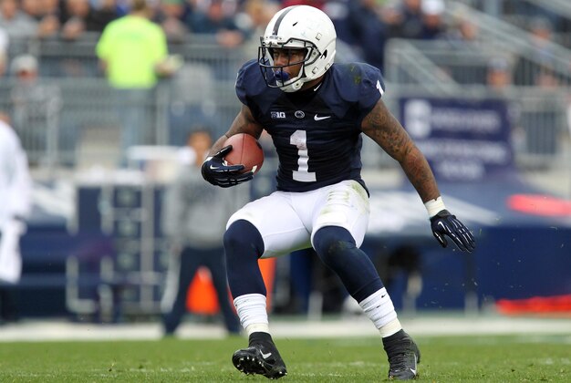 Nov 2, 2013; University Park, PA, USA; Penn State Nittany Lions running back Bill Belton (1) during the second quarter against the Illinois Fighting Illini at Beaver Stadium. Mandatory Credit: Matthew O'Haren-USA TODAY Sports Nov 2, 2013; University Park, PA, USA; Penn State Nittany Lions running back Bill Belton (1) during the second quarter against the Illinois Fighting Illini at Beaver Stadium. Mandatory Credit: Matthew O'Haren-USA TODAY Sports