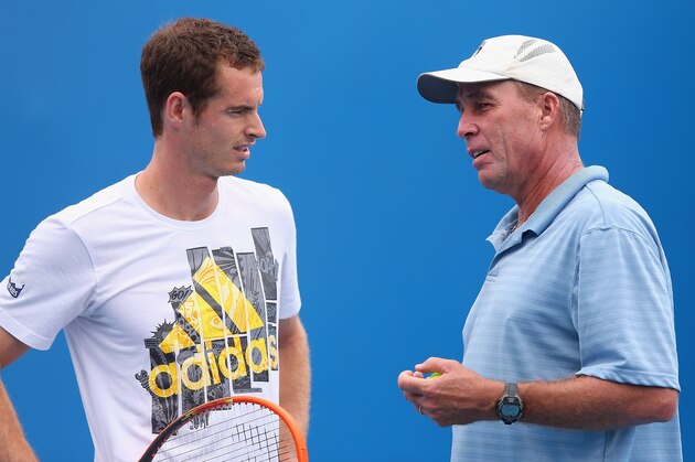 MELBOURNE, AUSTRALIA - JANUARY 12:  Andy Murray of Great Britain speaks to his coach Ivan Lendl during practice ahead of the 2014 Australian Open at Melbourne Park on January 12, 2014 in Melbourne, Australia.  (Photo by Quinn Rooney/Getty Images)
