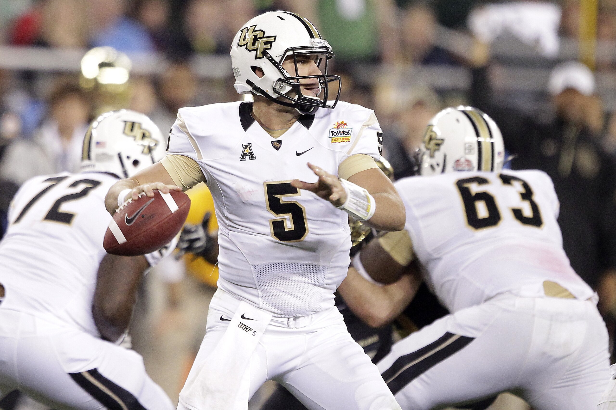 Central Florida quarterback Blake Bortles (5) during the first half of the Fiesta Bowl NCAA college football game against Baylor, Wednesday, Jan. 1, 2014, in Glendale, Ariz.  (AP Photo/Rick Scuteri)