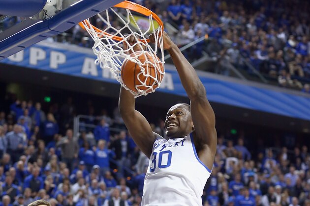 LEXINGTON, KY - MARCH 04:  Julius Randle #30 of the Kentucky Wildcats dunks the ball during the game against the Alabama Crimson Tide at Rupp Arena on March 4, 2014 in Lexington, Kentucky.  (Photo by Andy Lyons/Getty Images)