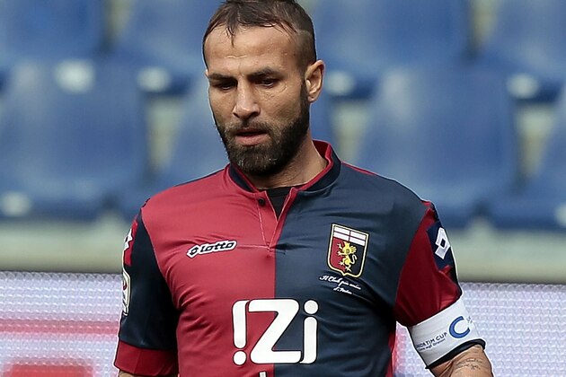 GENOA, ITALY - MARCH 02: Daniele Portanova of Genoa CFC in action during the Serie A match between Genoa CFC and Calcio Catania at Stadio Luigi Ferraris on March 2, 2014 in Genoa, Italy.  (Photo by Gabriele Maltinti/Getty Images)