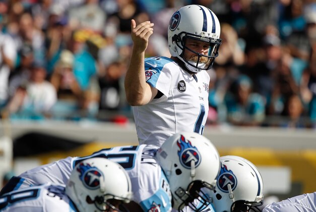 Dec 22, 2013; Jacksonville, FL, USA; Tennessee Titans quarterback Ryan Fitzpatrick (4) calls a play against the Jacksonville Jaguars during the first quarter at EverBank Field. Mandatory Credit: Kim Klement-USA TODAY Sports Dec 22, 2013; Jacksonville, FL, USA; Tennessee Titans quarterback Ryan Fitzpatrick (4) calls a play against the Jacksonville Jaguars during the first quarter at EverBank Field. Mandatory Credit: Kim Klement-USA TODAY Sports