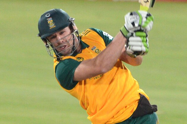 CENTURION, SOUTH AFRICA - MARCH 14: AB de Villiers of South Africa during the 3rd KFC T20 International match between South Africa and Australia at SuperSport Park on March 14, 2014 in Centurion, South Africa. (Photo by Lee Warren/Gallo Images/Getty Images)