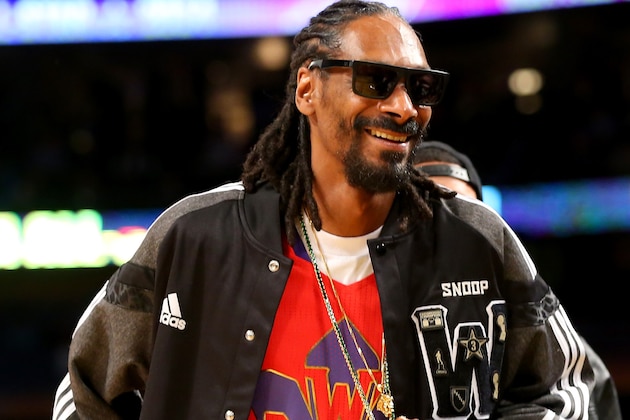 NEW ORLEANS, LA - FEBRUARY 16: Snoop Dogg attends the 2014 NBA All-Star game at the Smoothie King Center on February 16, 2014 in New Orleans, Louisiana. NOTE TO USER: User expressly acknowledges and agrees that, by downloading and or using this photograph, User is consenting to the terms and conditions of the Getty Images License Agreement. (Photo by Ronald Martinez/Getty Images) NEW ORLEANS, LA - FEBRUARY 16: Snoop Dogg attends the 2014 NBA All-Star game at the Smoothie King Center on February 16, 2014 in New Orleans, Louisiana. NOTE TO USER: User expressly acknowledges and agrees that, by downloading and or using this photograph, User is consenting to the terms and conditions of the Getty Images License Agreement. (Photo by Ronald Martinez/Getty Images)