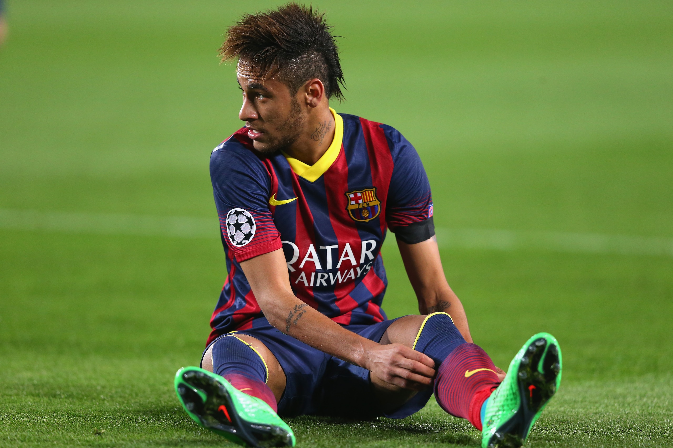 BARCELONA, SPAIN - MARCH 12:  Neyma of FC Barcelona looks on during the UEFA Champions League Round of 16 match between FC Barcelona and Manchester City at Camp Nou on March 12, 2014 in Barcelona, Spain.  (Photo by Alex Livesey/Getty Images)