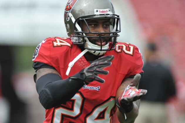 TAMPA, FL - NOVEMBER 17: Cornerback Darrelle Revis #24 of the Tampa Bay Buccaneers warms up for play against the Atlanta Falcons November 17, 2013 at Raymond James Stadium in Tampa, Florida. Tampa won 41 - 28. (Photo by Al Messerschmidt/Getty Images) TAMPA, FL - NOVEMBER 17: Cornerback Darrelle Revis #24 of the Tampa Bay Buccaneers warms up for play against the Atlanta Falcons November 17, 2013 at Raymond James Stadium in Tampa, Florida. Tampa won 41 - 28. (Photo by Al Messerschmidt/Getty Images)