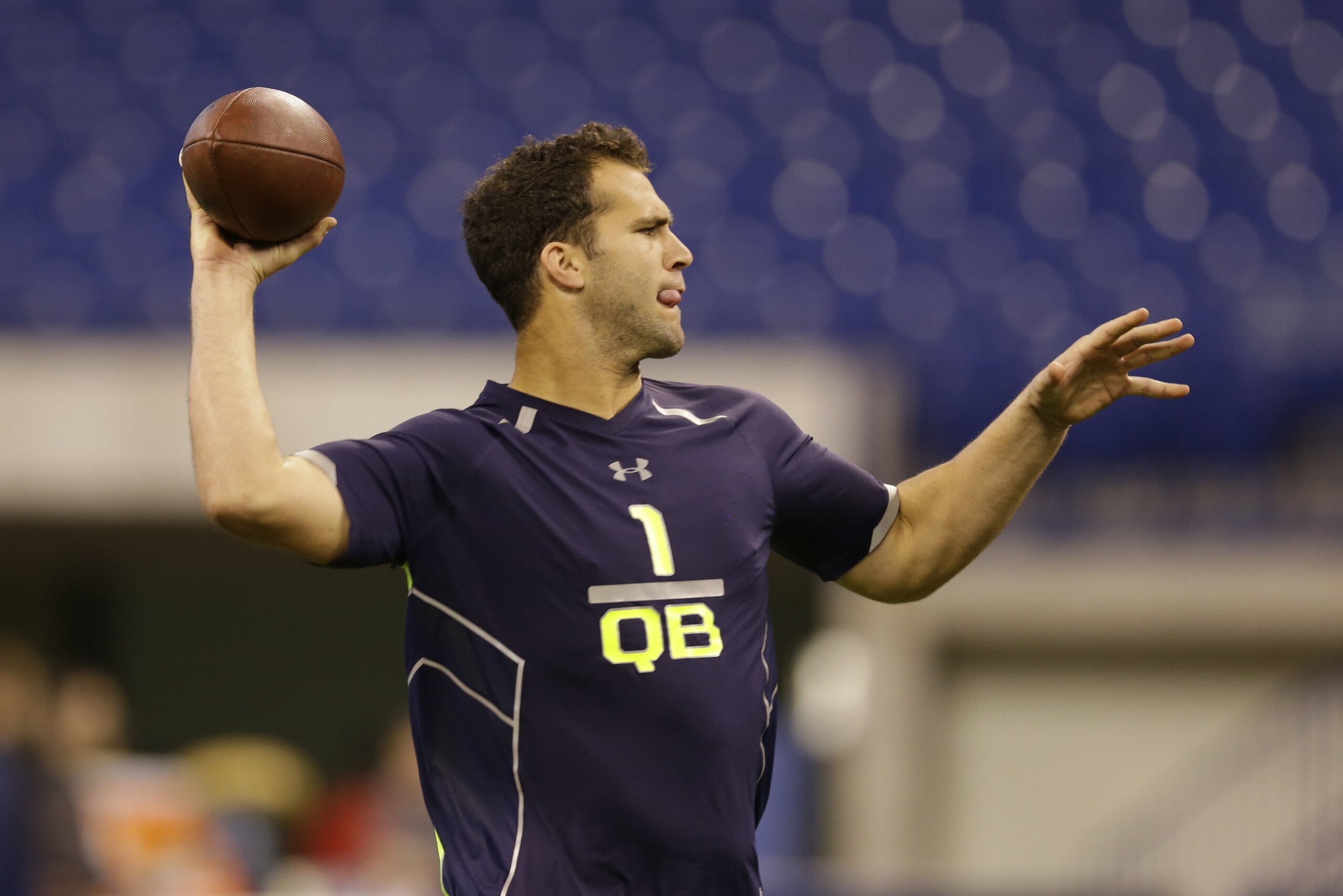 Central Florida quarterback Blake Bortles throws during a drill at the NFL football scouting combine in Indianapolis, Sunday, Feb. 23, 2014. (AP Photo/Michael Conroy) Central Florida quarterback Blake Bortles throws during a drill at the NFL football scouting combine in Indianapolis, Sunday, Feb. 23, 2014. (AP Photo/Michael Conroy)
