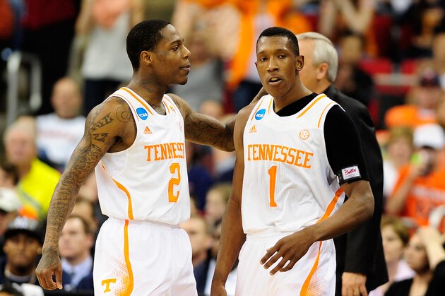 RALEIGH, NC - MARCH 23: Antonio Barton #2 and Josh Richardson #1 of the Tennessee Volunteers react after a play in the first half against the Mercer Bears during the third round of the 2014 NCAA Men's Basketball Tournament at PNC Arena on March 23, 2014 in Raleigh, North Carolina.  (Photo by Grant Halverson/Getty Images)